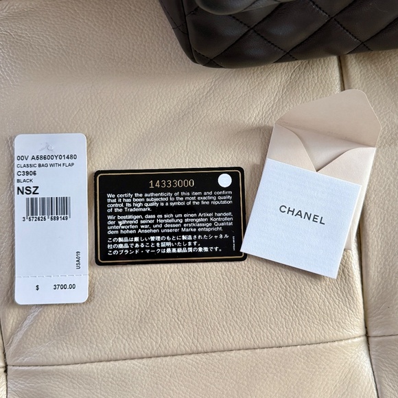 Authentic CHANEL Classic Double Flap Bag Jumbo Black Lamb Leather Silver Box - Picture 13 of 16